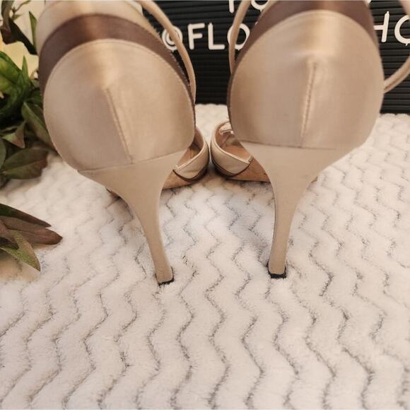 Manolo Blahnik Satin 2 tone sling back heels size 8.5 - Picture 6 of 8